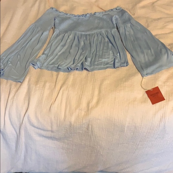 light blue off-the-shoulder shirt - Picture 1 of 2